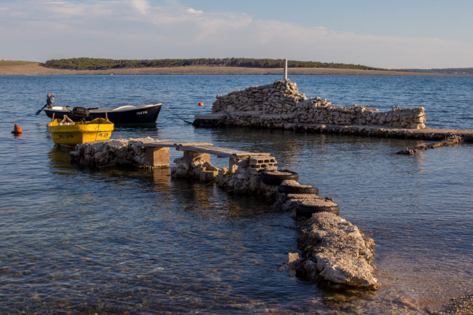 Exterior, Apartments Vigi with Sea View, Povljana - Pag, Croatia Povljana